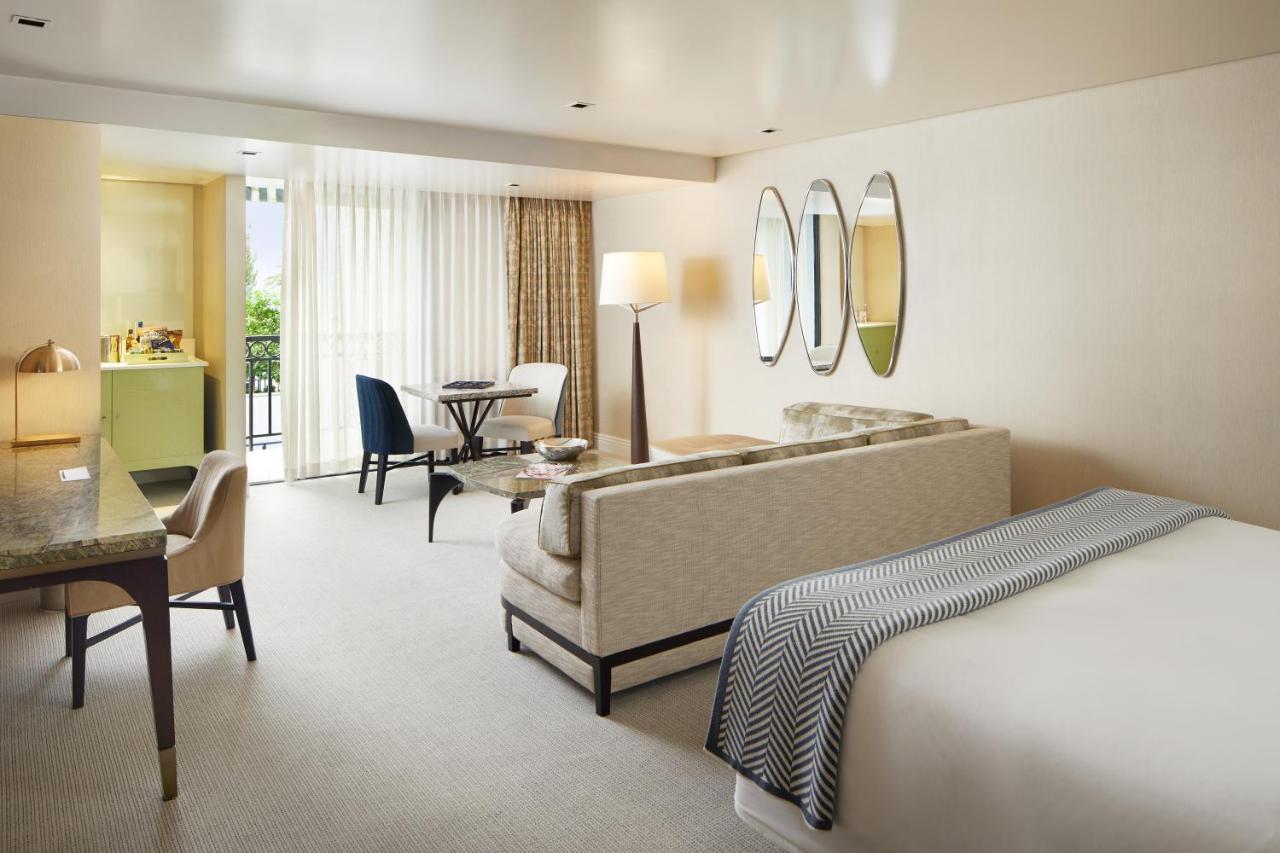 The London West Hollywood At Beverly Hills Luaran gambar A suite at The Ivy Hotel