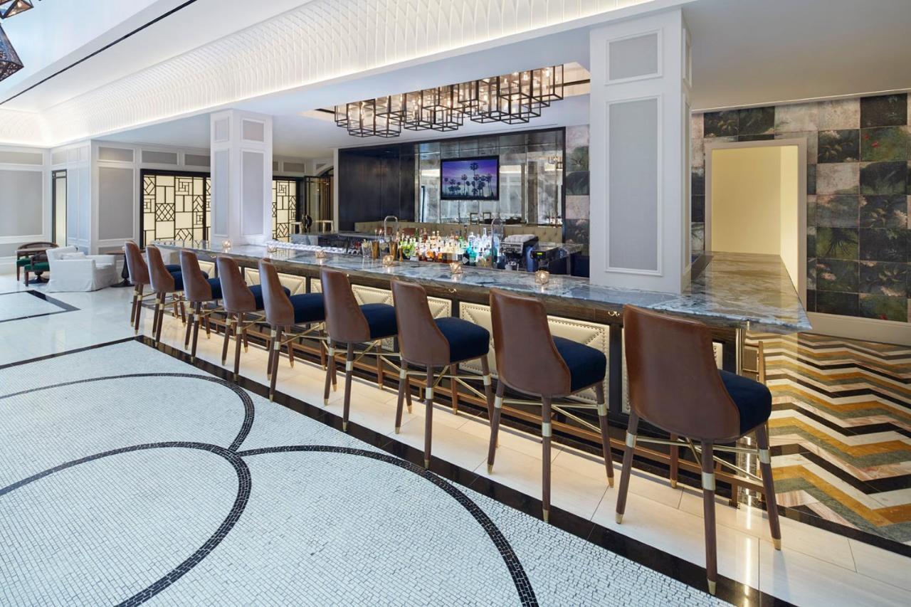 The London West Hollywood At Beverly Hills Luaran gambar The bar at the hotel